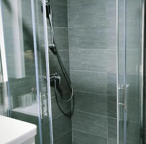 Angelikatos 골루바츠