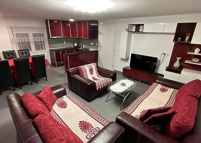 Angelikatos 아파트 골루바츠